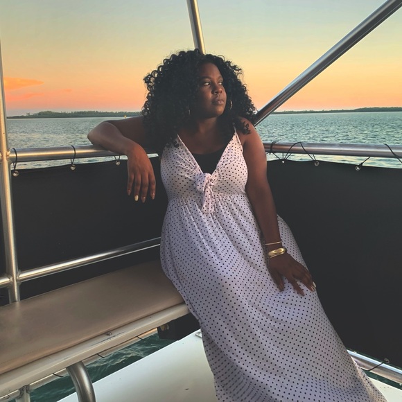 Hey hey, It’ Yahaya from Mind Your Petals 🌺 - Picture 3 of 4